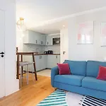 Bright Ac Room Apartment In Marais Bastille